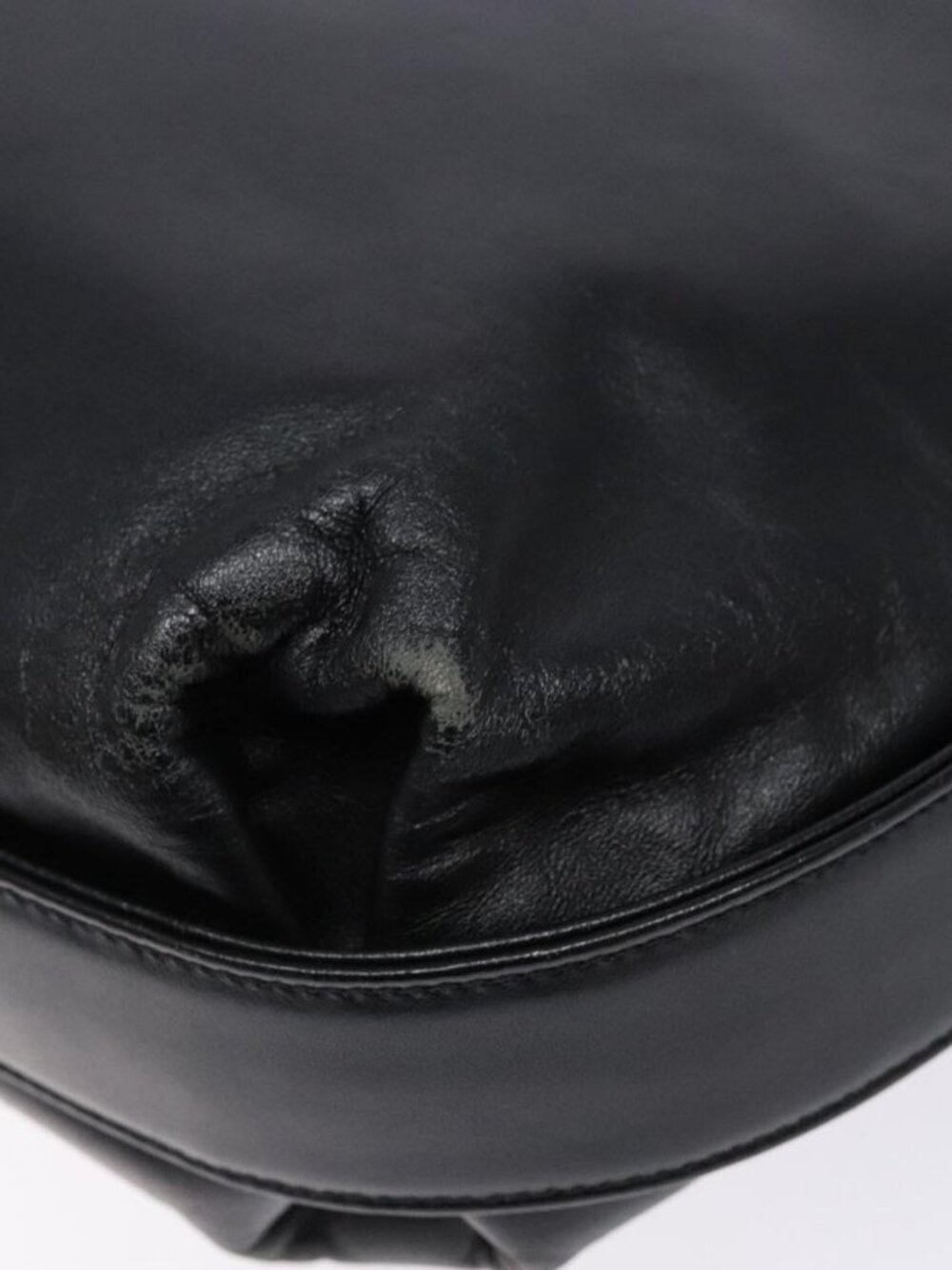 Authentic GIVENCHY Shoulder Bag Leather Black Gold - Picture 4 of 16